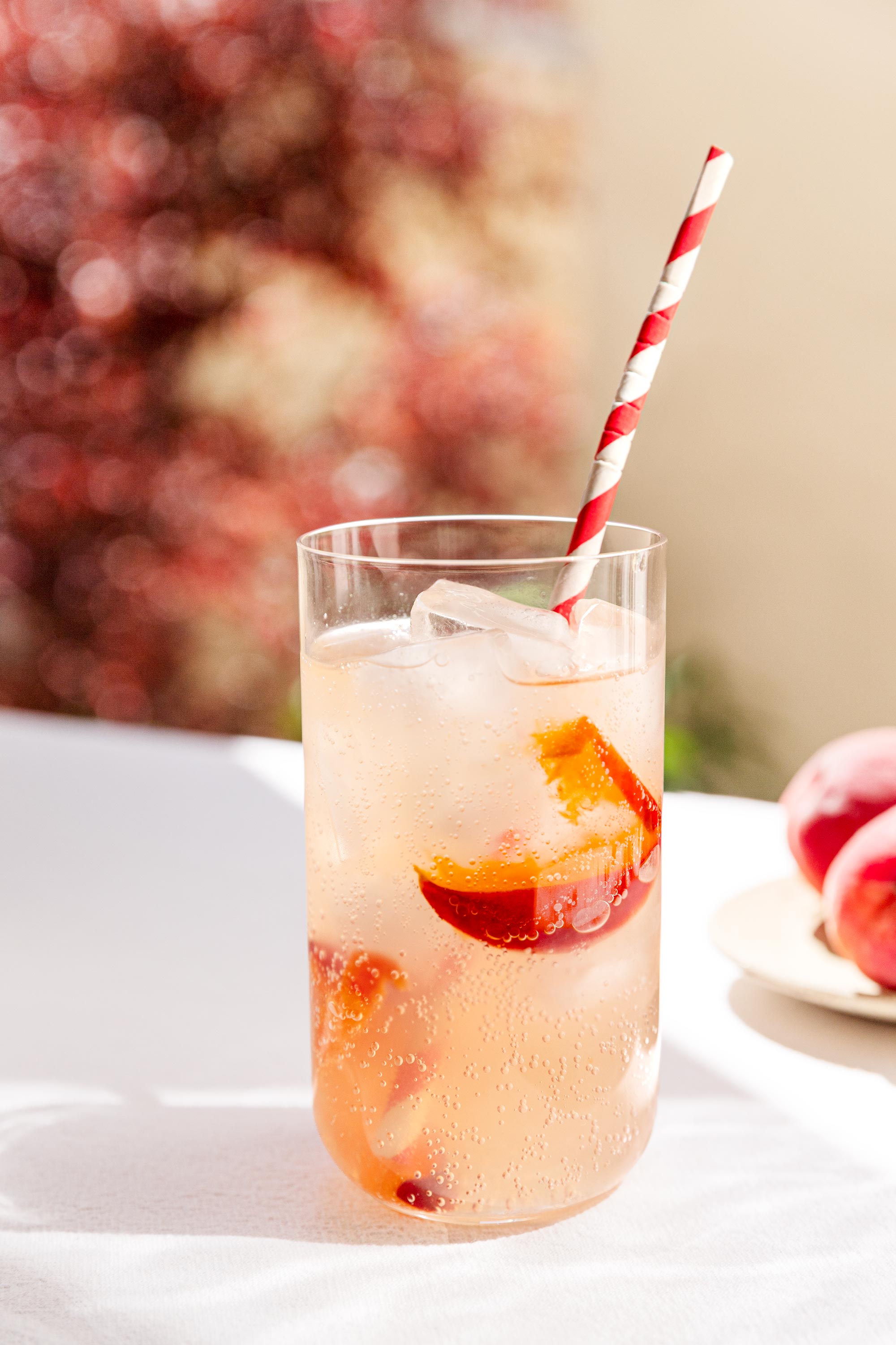 Abricot spritz, l’apéritif d’été à l’abricot